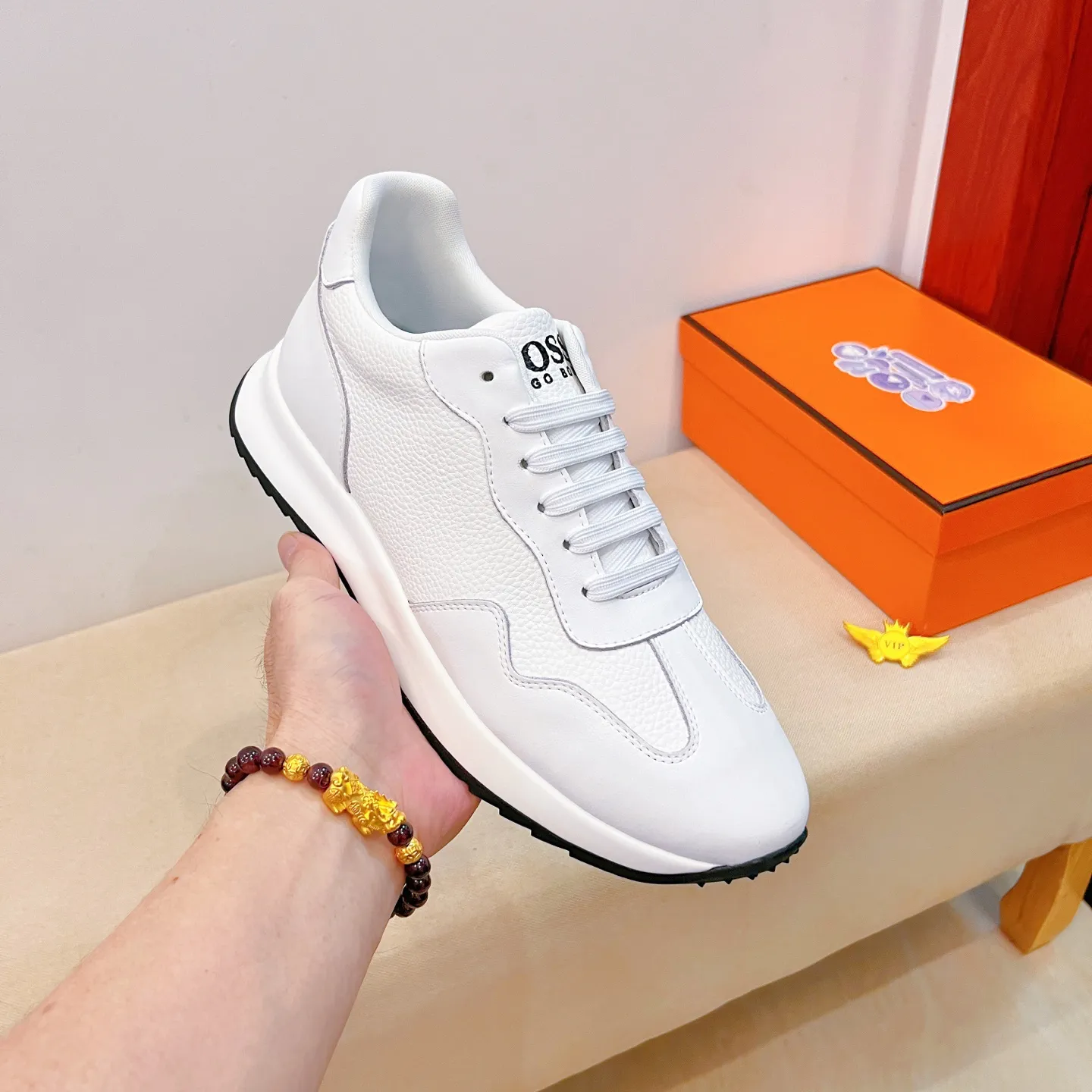 Men's shoes 💰 460💰【LV】🔥Louis Vuitton, high-end men's shoes brand official website 1:1 latest masterpiece: uppers are made of Italian imported first-layer cowhide with comfortable and breathable lining➕original non-slip and wear-resistant outsole🔥, making walking more convenient and comfortable! An exclusive new model, a stunning work, a beautiful 1:1 replica [color] compared to the official quality! Create a fashionable personality to set off your uniqueness! A must-have for trendy men! Classic🔥Size: 38-44 Color: 🔥Multiple colors available🔥.
